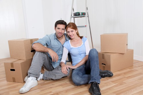 Flexible commercial storage space in Stanmore for stock and equipment